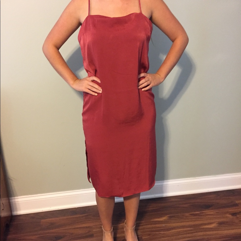 NWOT LuLus Midi Dress